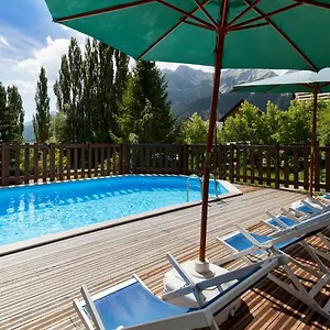 3* Parco vacanze Vvf L'alpazur à Serre Chevalier